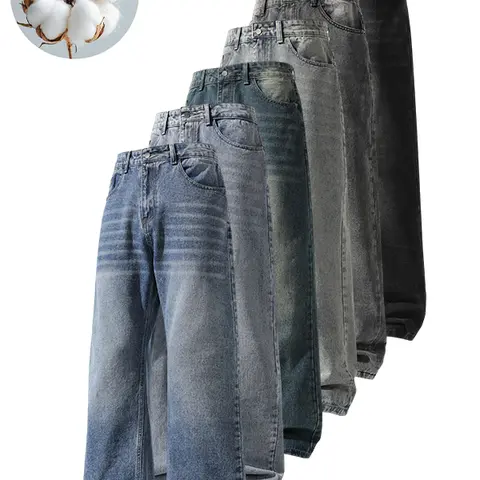 Versatile Men's Casual Jeans – Loose, straight-leg fit with a classic design; suitable for everyday wear across all seasons. Unisex style.