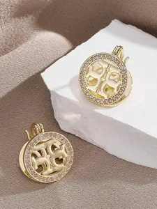 French Vintage Elegant Clip Earrings with Artificial Zircon, Copper Material, Fashion Chic Accessories, Geometric Hollow-out Cross Design, Women's Daily Wear Fashion Jewelry for All Seasons, Earrings for Decorative, Statement Earring