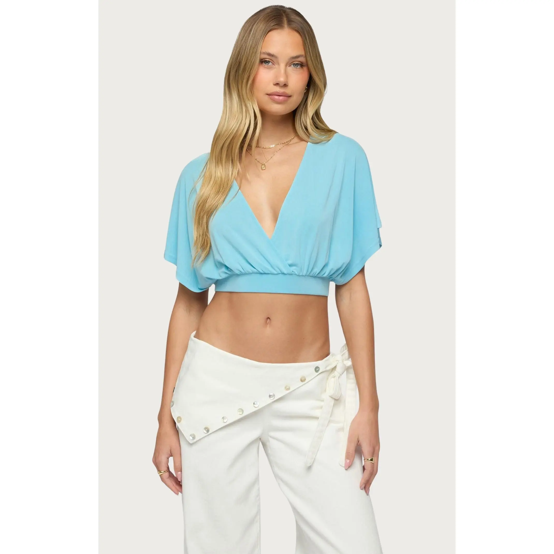 Edikted Women's Candela V Neck Crop Top