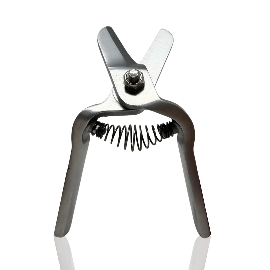 AvoLemon Rust-Resistant Stainless-Steel Garden Pruning Clipper with Bent Design - Fruit Harvesting Tool for All Users, Reduces Hand Fatigue