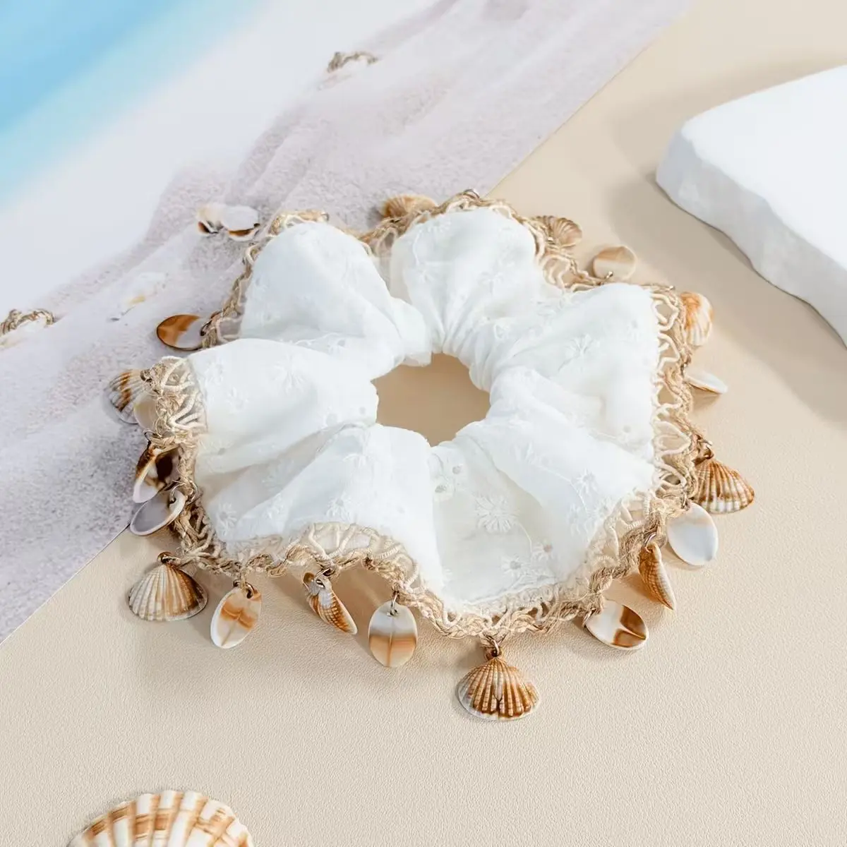 White Embroidered Shell Tassel Lace Scrunchie, Elegant Boho Large Hair Ring, High-end Fashion Hair Tie for Ponytail & Half-up Hairstyle, Casual Daily & Beach Vacation Hair Accessory for Women