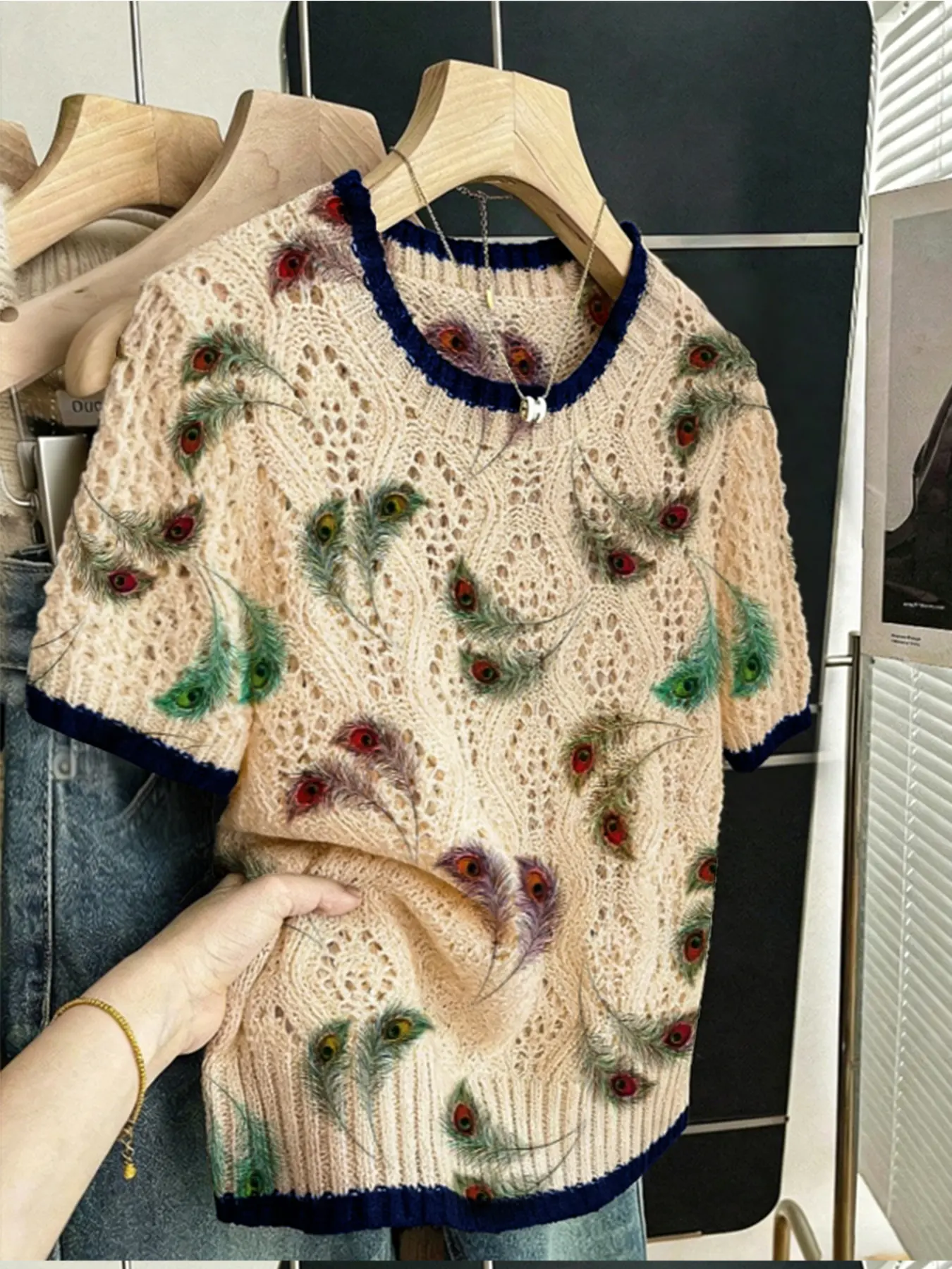 Women's Vintage Peacock Feather Print Knit Sweater, Round Neck Short Sleeve, Colorblock Cut Out Design, Casual Fit for Spring Summer Fall