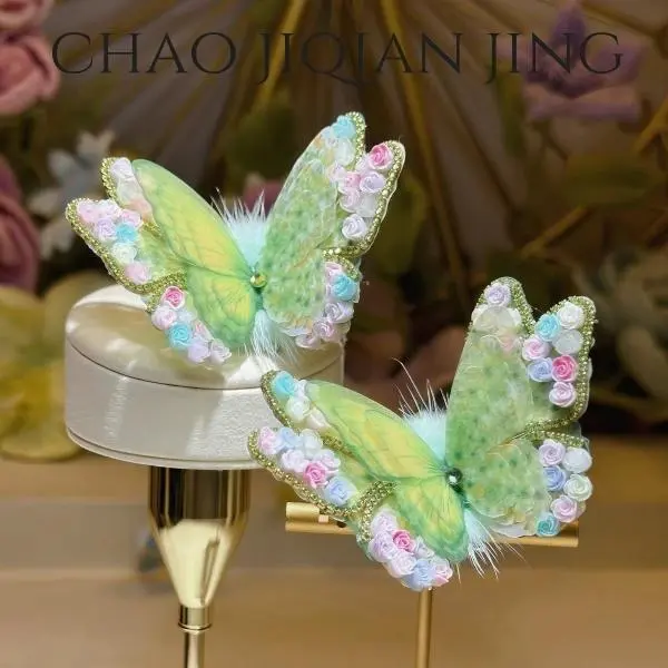 Handmade 3D Butterfly Claw Clip - Colored Hair Clips with Bold Flower Accent, Artificial Butterfly Element, Dynamic Flutter, Playful Charm from Motif, Stylish Fashion Hair Accessory