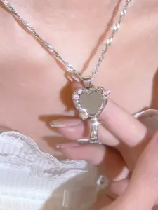 Barbie Magic Mirror Dopamine Necklace, Cute Girl Fashion Clavicle Chain, Photo Frame Necklace, Stylish Lockbone Jewelry