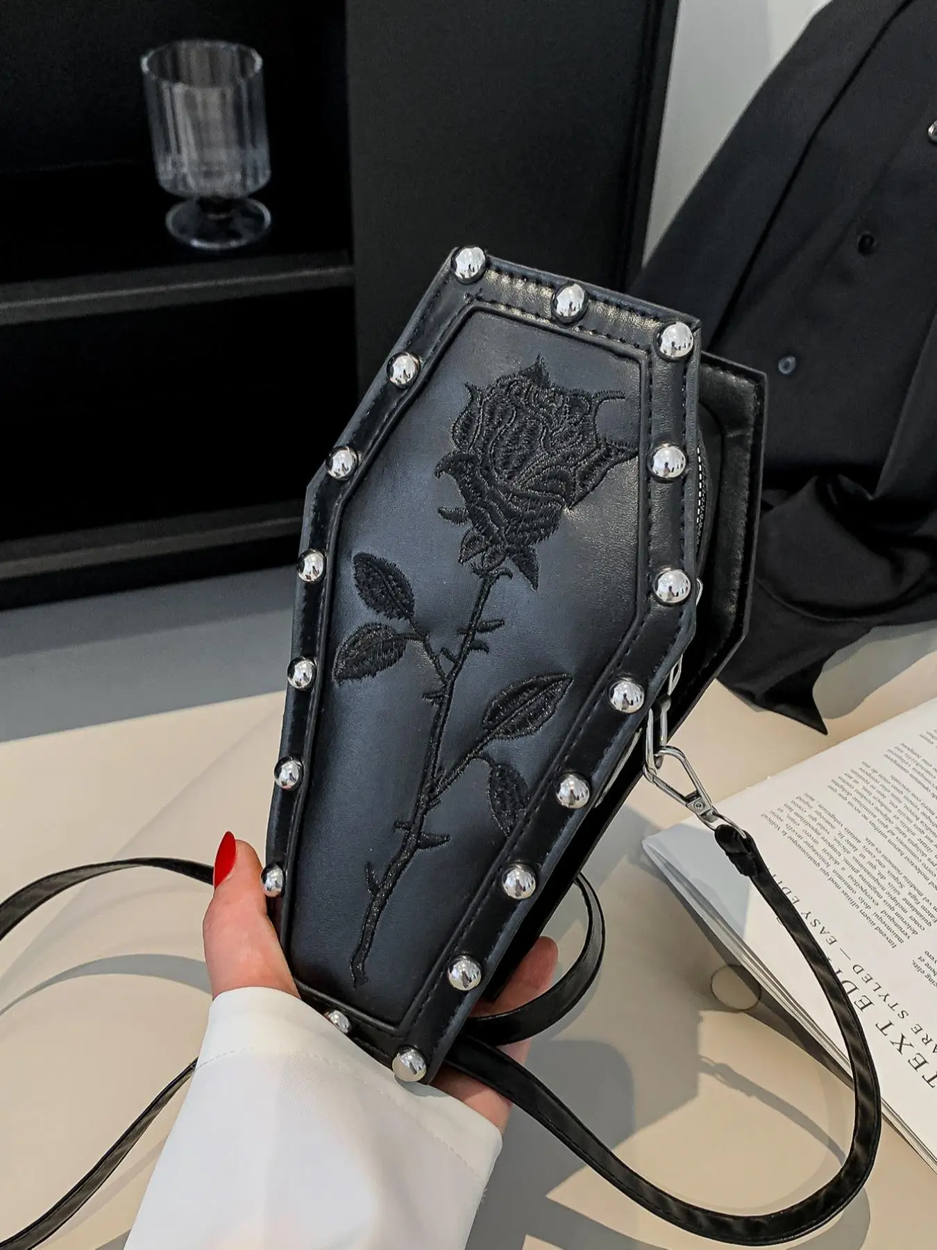 Women's Fashionable Floral Embroidered Design Crossbody Bag, Summer Punk Style Rivet Decor Box Bag, All-match Commuter Everyday Bags for Work & Daily