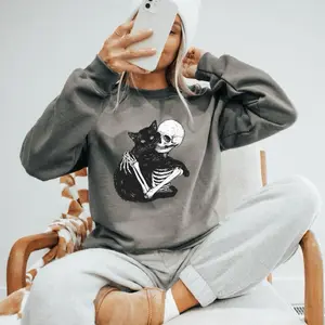 Spooky Best Friends Sweatshirt with Cat Skeleton Design for Unique Style Pullover Womenswear Tops Crewneck Casual Unisex Ghost