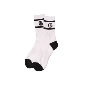 Gunthers Co Menswear Men's Old G 'G' Logo White Casual Socks - Classic, Stylish, Comfortable Fit for Everyday Wear, Ideal Outfit Pairing