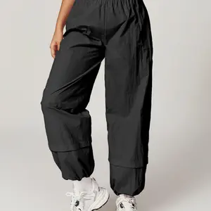 Women's Solid Color Pocket Elastic Waist Cargo Pants, Casual Breathable Comfortable Trousers for Fall & Winter, Women's Bottoms for Outdoor Sports, Workout Clothes