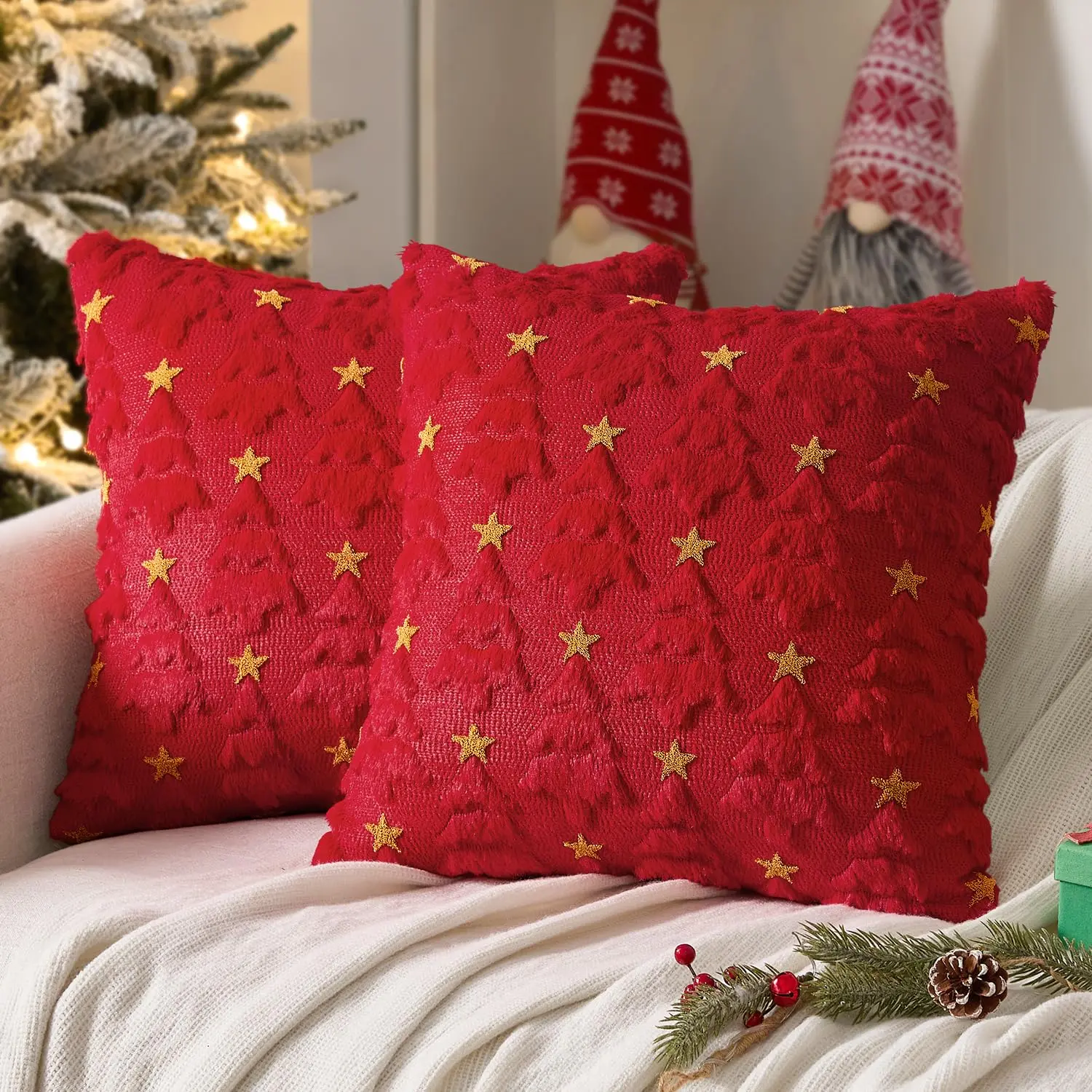 Christmas Pillow Covers, 18x18 in Set of 2 Green Velvet Plush Faux Fur Pillowcases with 3D Christmas Tree Design, Effortless Hidden Zipper, Durable Fabric Keeps Its Festive Look, Machine Washable Couch Decor for Winter Holiday DIY Supplies