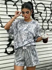 Women's Comfortable Camo Print Loose Short Sleeve T-Shirt & Elastic Waist Shorts Set, Womenswear Casual Versatile Two-Piece for All Seasons
