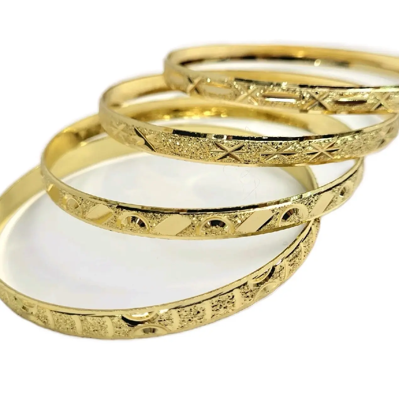 4 Set Gold Filled Ladies Bangles Bracelets , Pulsera Oro Laminado Bangles Fashion Bracelet, Random patterns