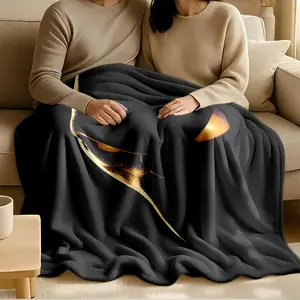 1 piece Venom movie character dark look themed flannel blanket - Modern-style all-season flannel blanket, suitable for sofas and beds, super soft and comfortable, digital print design, 100% polyester material, machine washable, suitable for