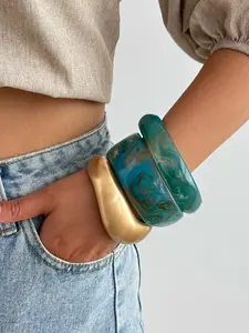 Women's Resin Bracelet & Metal Cuff Set, Stackable Wristband Accessories, Random Resin Color, Elegant Bangle, Wavy Cuff Bangle, Fashion Jewelry