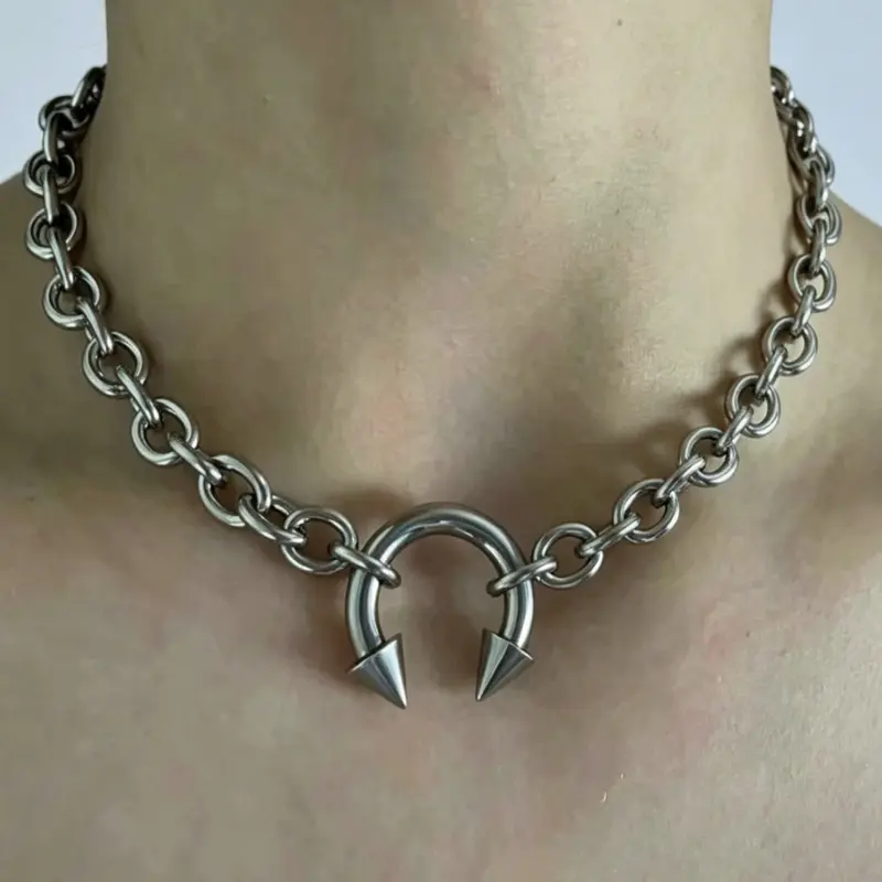 Fashion Punk Nose Clip Alloy Chunky Punk Style Necklace Retro Gothic Choker Necklace Thick Round Ring Geometric Chain Rivet Necklace Gifts