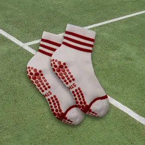 5TH AVE ACTIVE - Sporty Chic Quarter Crew Grip Sock ideal for pilates, lagree, barre, yoga, and beyond Women's grip  socks Non Slip Unisex Cotton Hotter Grip