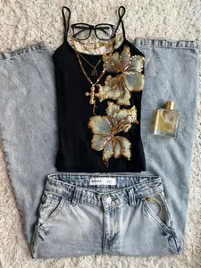 Women's Square Neck Patch Design Tank Top, Casual Fashion, Perfect for Dates, Parties, Travel, Stylish and Comfortable