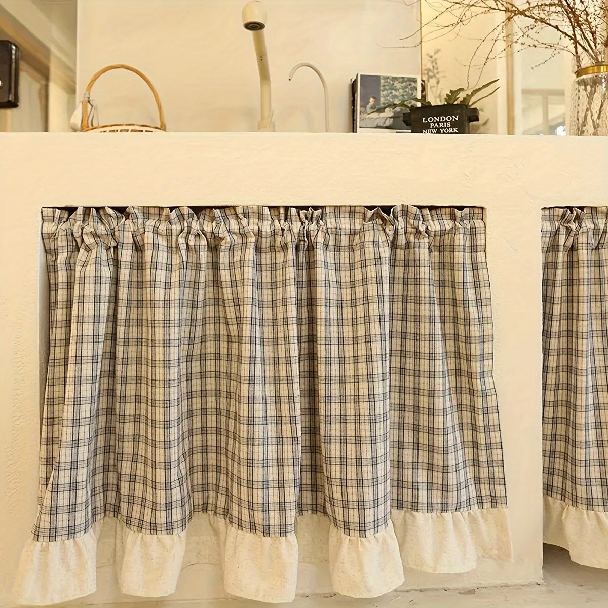 1pc Christmas Grid Patchwork Sheer Ruffle Curtain Rod Short Drape, American Country Vintage Kitchen Living Room Half Curtains, Room Decor Curtain, Home Decorative Curtain, Window Curtain, Home Decoration Curtain