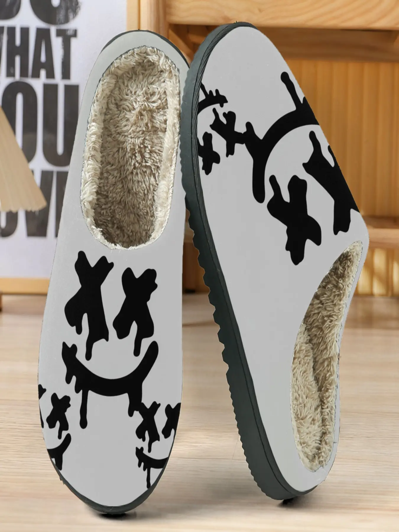 Trendy Smiley Face Printed Cotton Slippers, Fleece Lined Warm Street Style, Casual Home Wear, Comfortable and Stylish