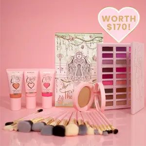 P.Louise Fuchsia Dreams Makeup Set