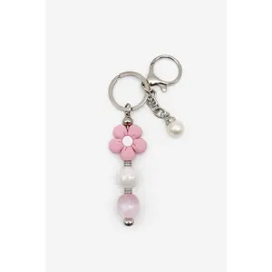 Pink Daisy Beaded Keychain with Pearl Charm – Handmade Floral Keychain Accessory