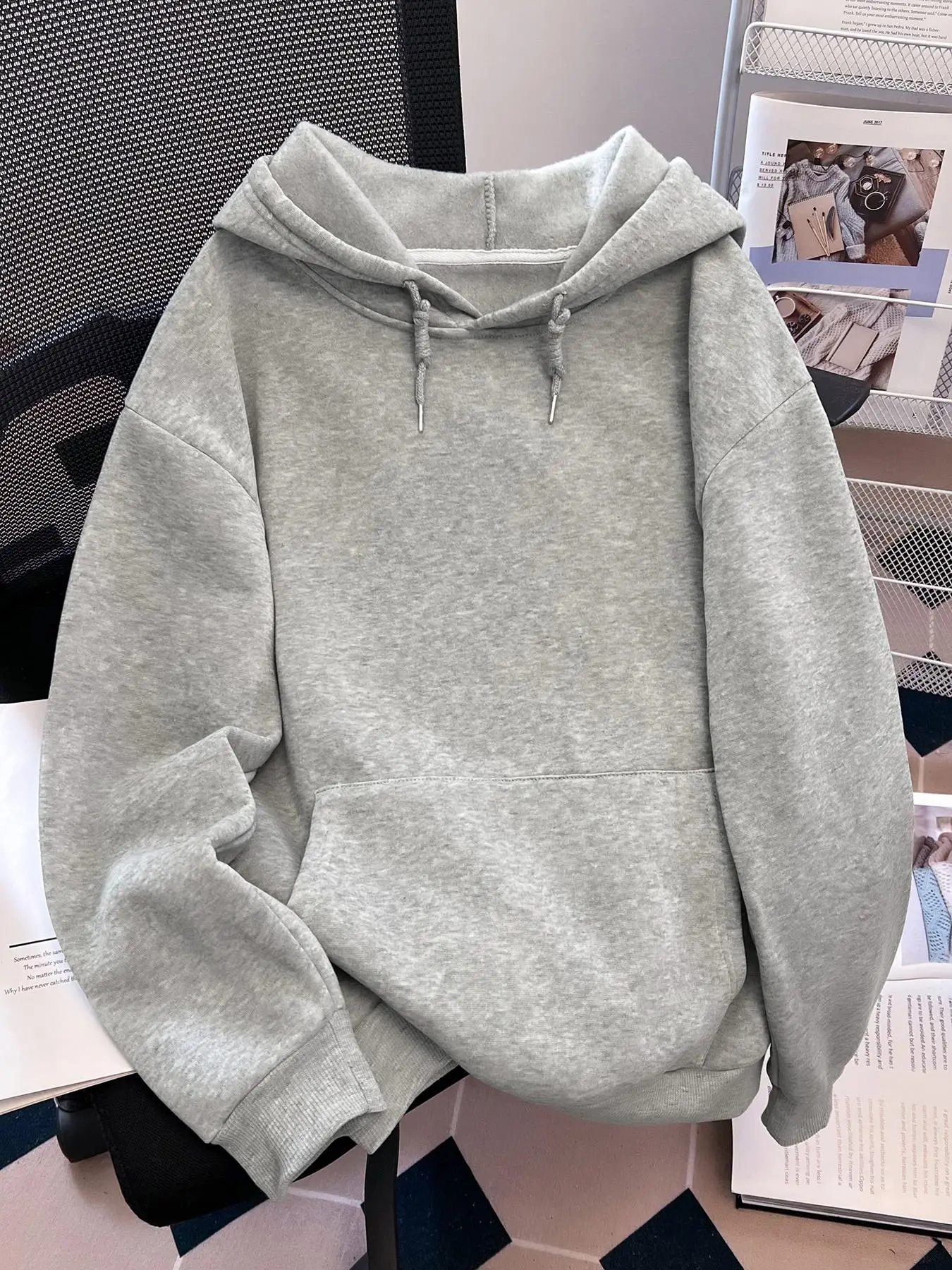 Women's Solid Color Drawstring Pocket Hoodie, Casual Minimalist Loose Basic Knit Long Sleeve Hooded Sweatshirt for Fall & Winter, Casual Cozy Pullover, Women's Clothes for Daily Wear, Womenswear, Casual Sweatshirt Tops