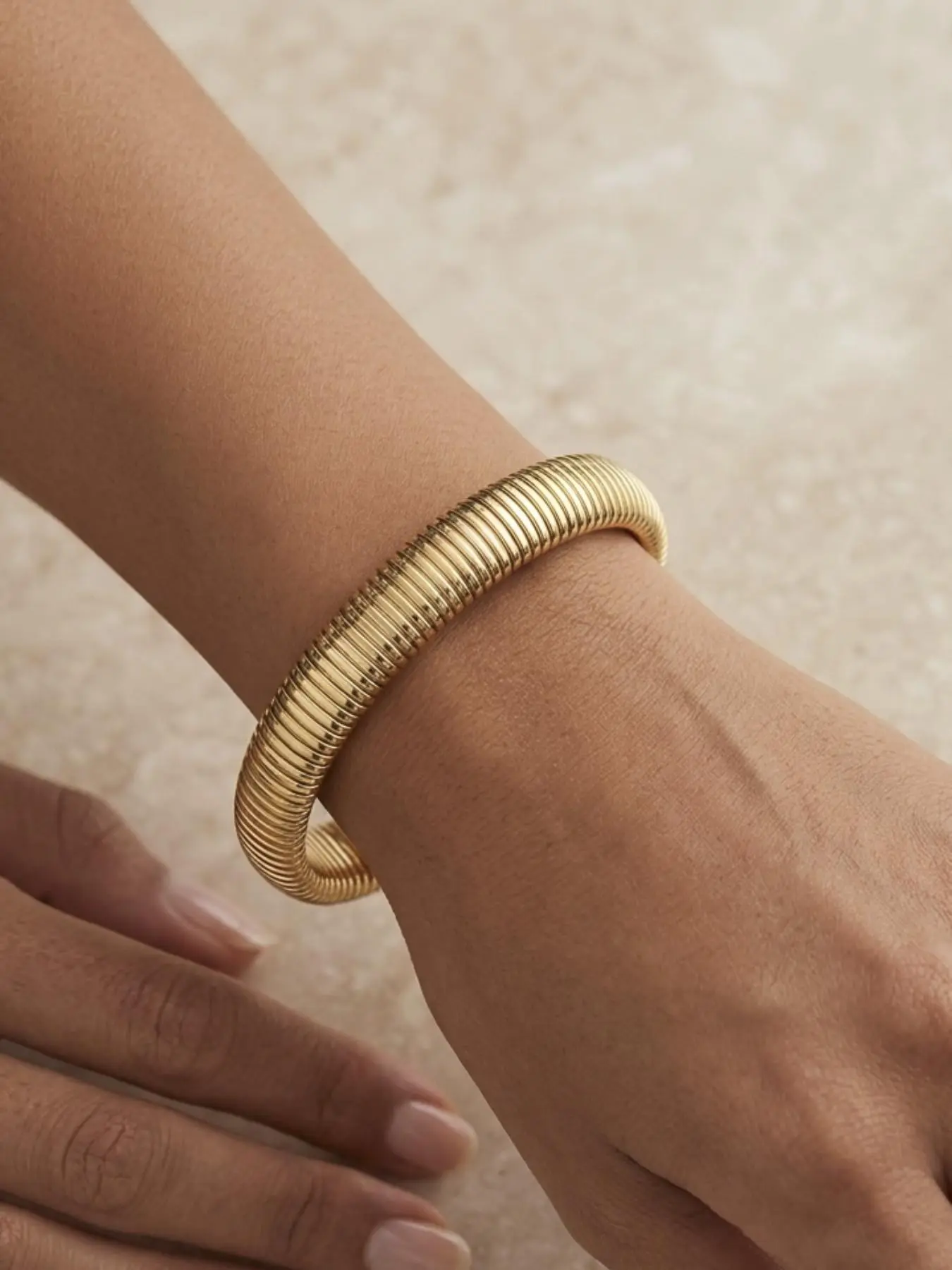 Golden Bracelets for Women, Gold Bangles for Women Chunky Bangle Bracelets for Women Stackable Bangle Bracelets Stackable Design Bracelets Stack Tarnish Free Gold Jewelry Set of 3 for Women Accessories for Her Gifts, Permanent jewelry, Trendy Jewelry