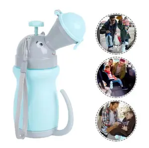 500ml Car-mounted urinal, portable travel potty for children, leak-proof urine collection device for boys and girls.