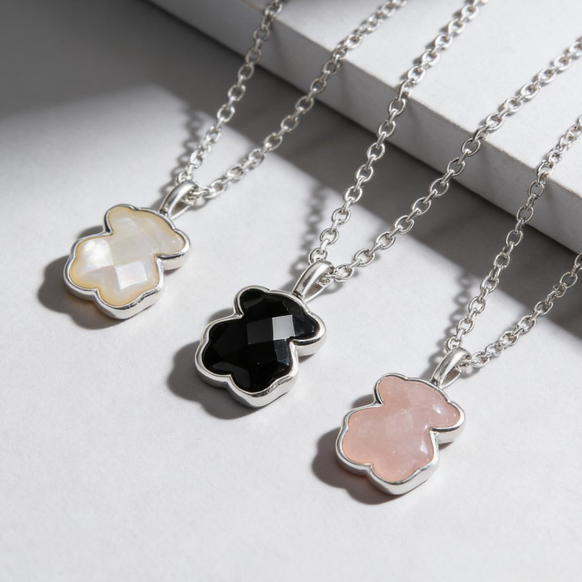 Chic Bear Shape Pendant Necklace, Polished Chain with Faceted Inlay, Timeless Everyday Jewelry Gift