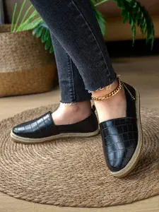 Slip-On Espadrilles, Women's Croc-Embossed Black Casual Footwear Shoe