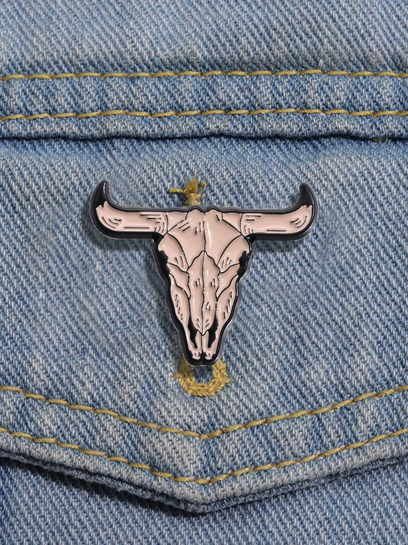 Fashion Animal Design Enameled Bull's Head Brooch Pin, Cute Fashion Alloy Badge for Daily Vacation Holiday Party Gift, Creative Gift,  Brooch Pin Badge Jewelry Accessories, Fashion Accessory