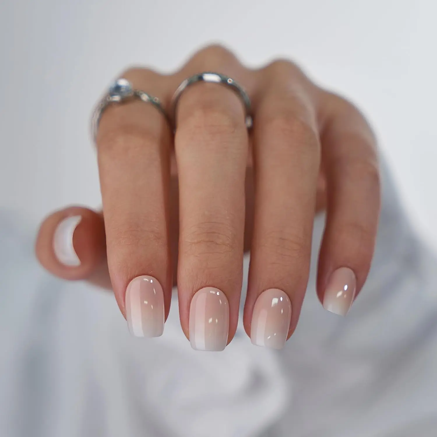 Btartbox Press on Nails, Vanilla Cream, Short Square, Ombre Peach, 32Ct | 2+ Weeks Wear, Salon-Quality Natural Nails, 10-Minute Easy Daily Application, Fast Removal, 16 Sizes, All-In-One Complete Kit BTArtbox