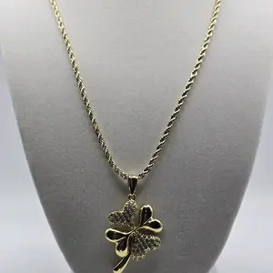 Stainless Steel Torsal Chain with Shamrock Pendant