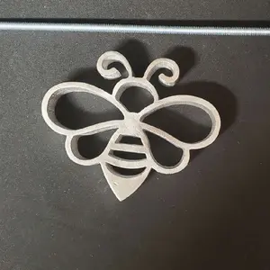 Buñuelo Mold: Bee Design