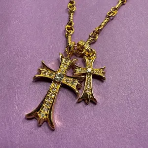Heavyweight Cross Necklace Vintage 50cm Unisex Stainless Steel Chain Jewelry with Unique Floral Design for Men and Women