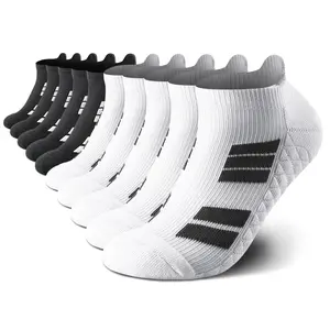 10 pairs of unisex sports socks suitable for outdoor travel, cycling, hiking, climbing, basketball, baseball, and running; a great Halloween or Christmas gift for men and women; sweat-absorbent, comfort fit, casual sporty design; year-round wear; “chicken