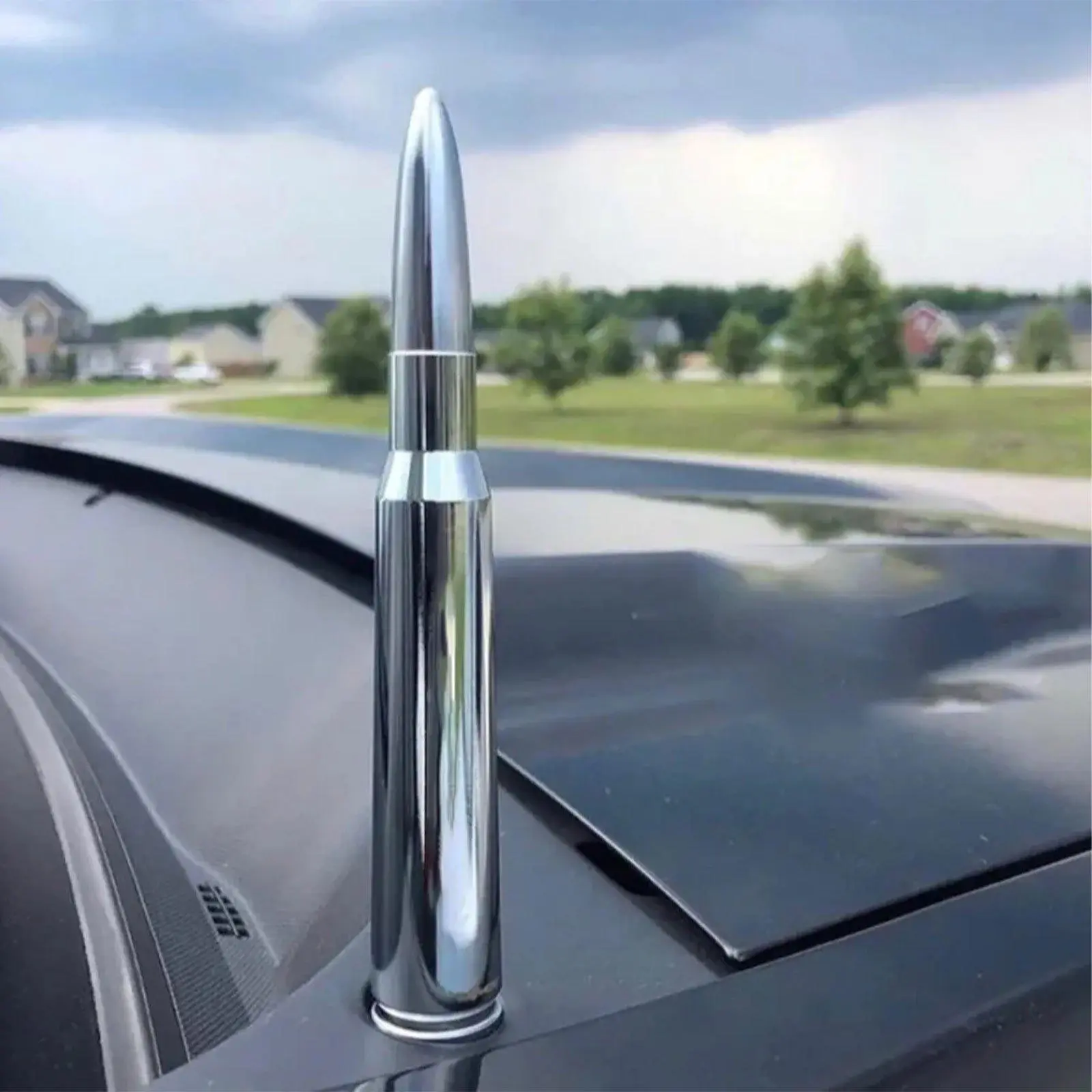 Stubby Bullet Antenna for Jeep, Ford, and Chevrolet Trucks, SUVs, and 4x4 Vehicles