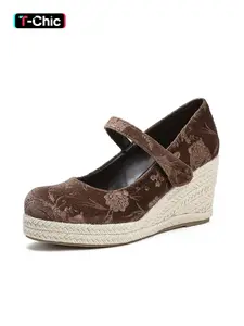 Women's Thick Sole Wedge High Heel Sandals, Brown Fashion Stylish Classy Elegant Closed Toe Heeled Shoes, Floral Decor Slip-On Design, Summer Beach Vacation & Daily Wear Footwear