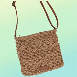 Women's Crossbody Bags Handmade Crochet Handbags with Adjustable Strap Stylish Durable Wallets for Casual Outings