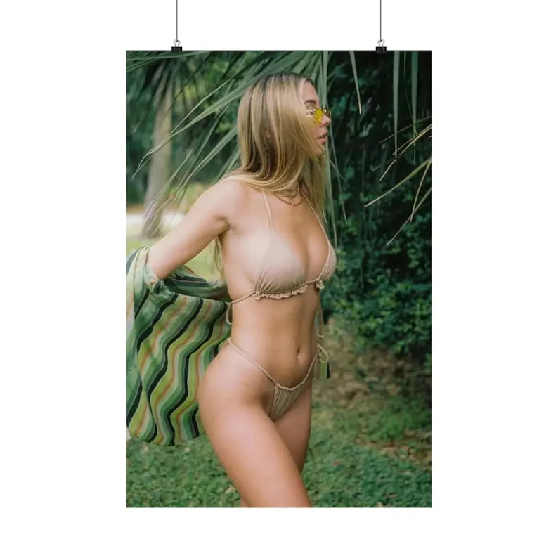 Madelyn Cline Poster