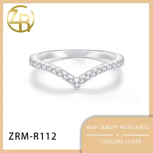 【ZRM-R112】(V Band)925 Sterling Silver synthetic moissanite Ring