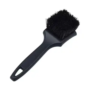 Tire brush