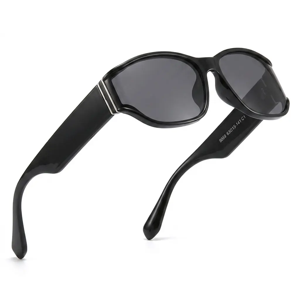 Women's Vintage 2000s Thick-Arm Black Oval Sunglasses, Minimal Silver Trim, Dark Lenses, UV Protection, Trendy Aesthetic Sunnies