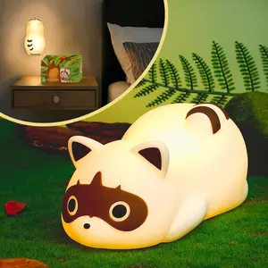 【QUIGO】Baby Night Light Kids Rechargeable Lamp Touch Bedside Lamp Dimmable Led Table Lamp for Bedroom Wall Decor Raccoon Baby Toys Desk Lamp Gifts for Women Kawaii Cute Aesthetic Room Decor