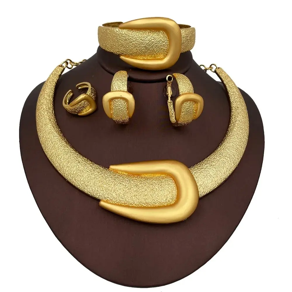 Jewelry Set Dubai Gold Color Large Necklace Bangle Earrings Ring Party Banquet Accessories Holiday Ideal Gift