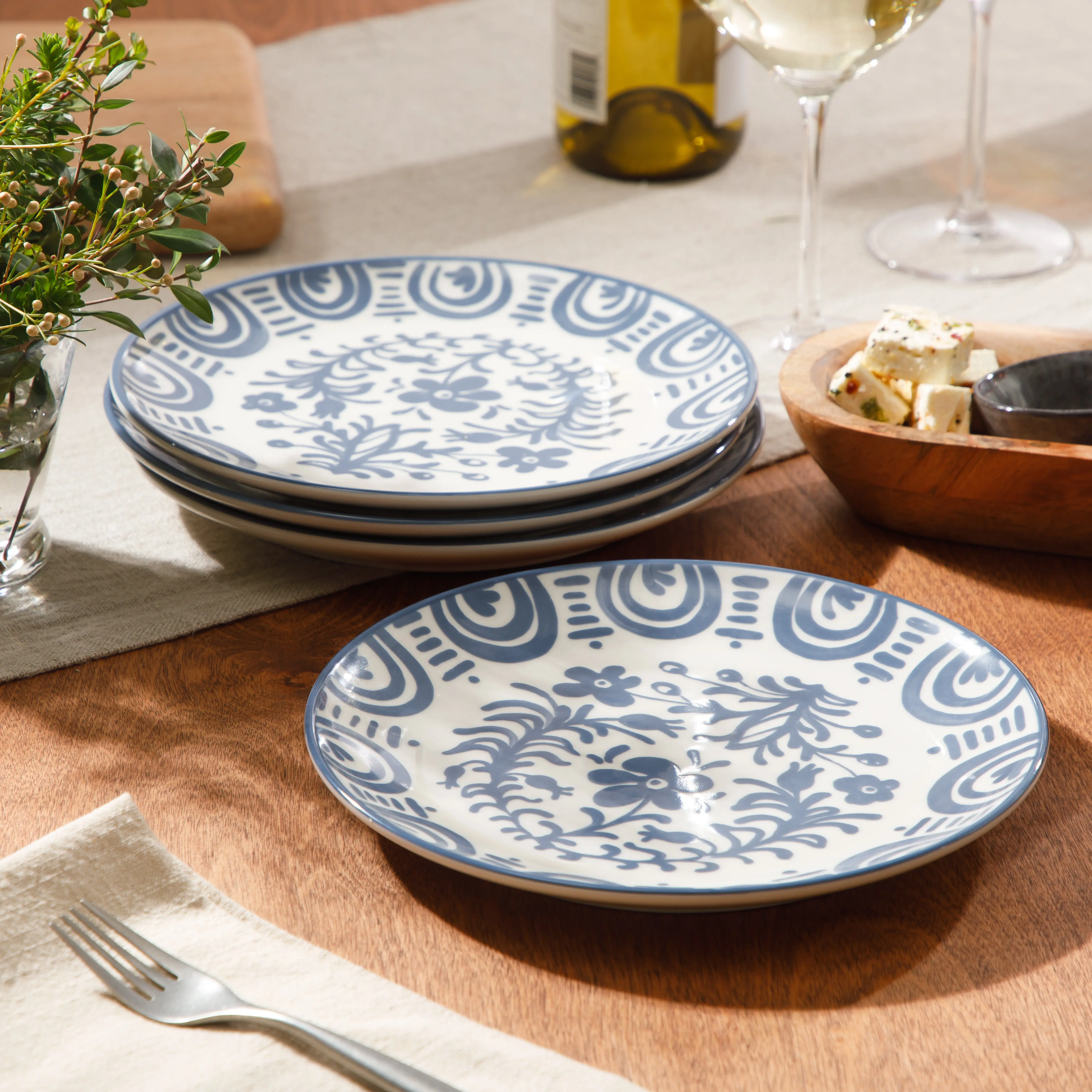 Valencia Flor - 4-Piece 8.75 Inch Salad Plate Set - Portuguese Stoneware- Iris Blue