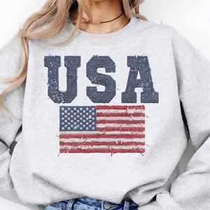 Vintage USA Sweatshirt Retro USA Flag Faux Patchwork Graphic Tee 4th of July Embroidery Print Pullover Preppy Patriotic Tshirt Sublimation Casual Womenswear Top