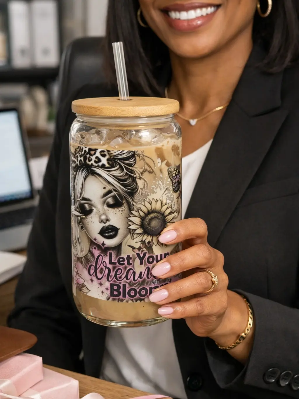 Reusable 20oz Glass Cup with Bamboo Lid and Straw - Kitchen Drinkware for Smoothies, Iced Beverages