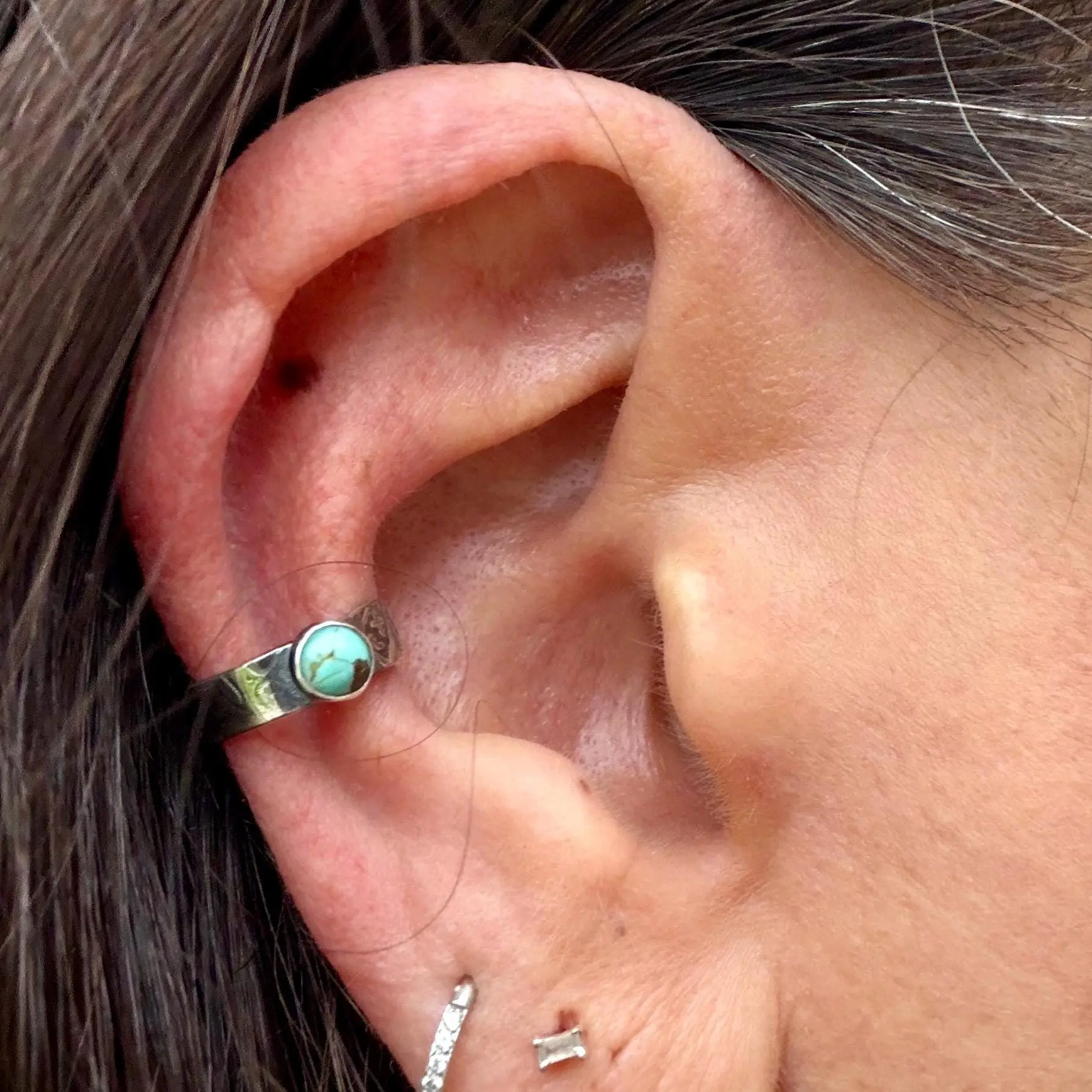 4mm Sterling Silver Number 8 Turquoise No-Piercing Ear Cuff - Western Paisley Emboss Band, Lightweight Adjustable Handmade Smooth Faux Conch Jewelry, Unisex Men's Earrings, Daily Wear, Lightly Oxidized