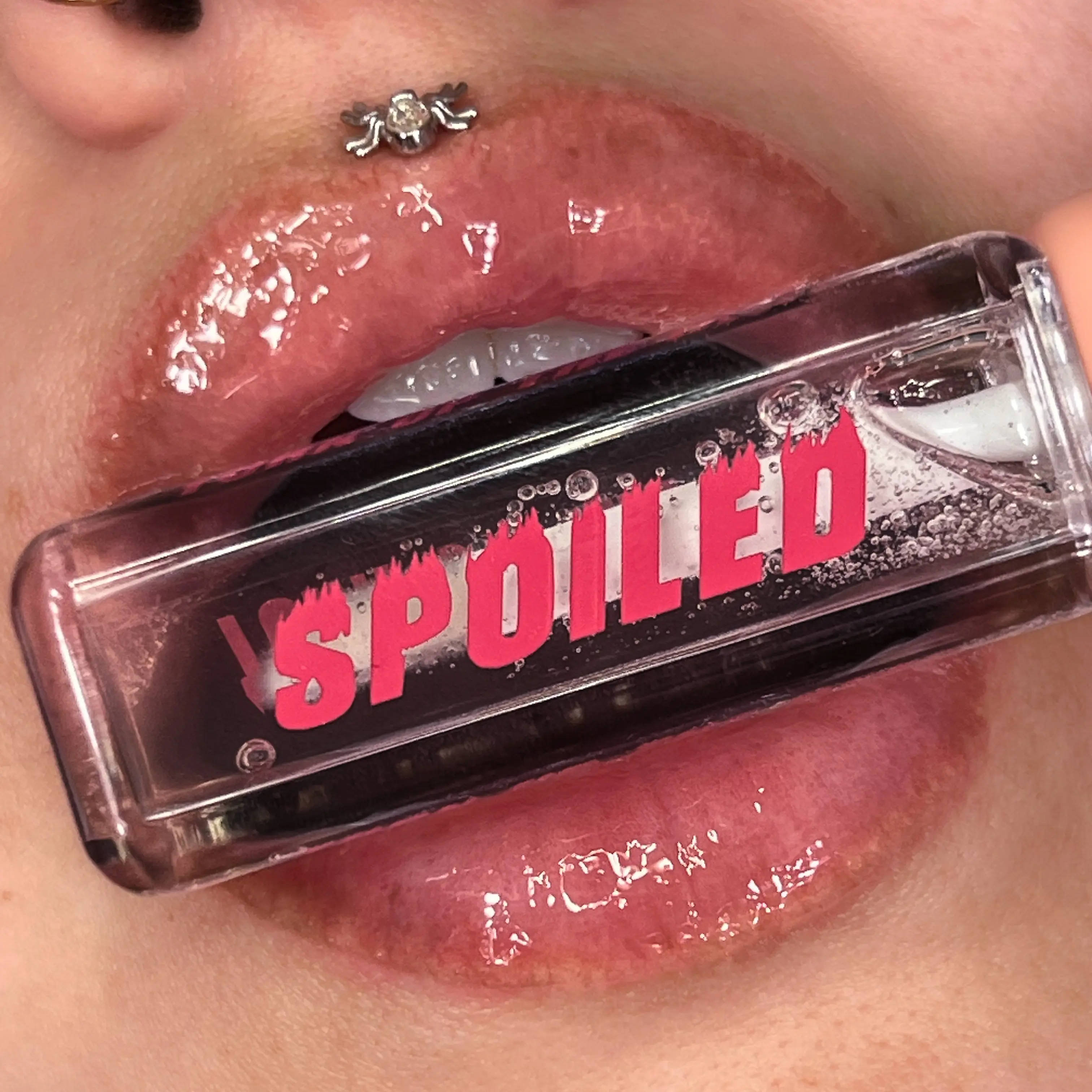 Turn up the heat lip plumper