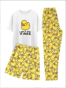 Men's Cartoon Duck Print Fitted T-Shirt, Elastic Waist Stretchy Pants & Shorts Set, Loungewear, Comfortable Breathable Casual Summer Pajamas Nightwear, 3 Piece